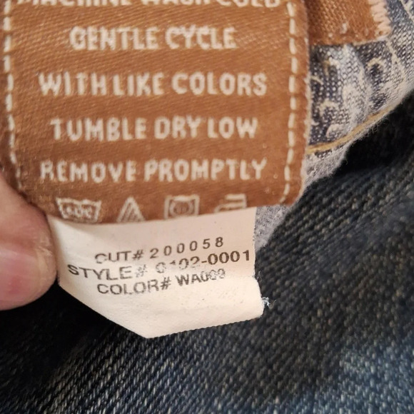 PAIGE Dark Blue Women's Jeans nwot - Picture 8 of 8